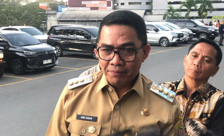 Andi Harun Tanggapi Insiden Ojol dan Jukir, Ingatkan Lagi soal Penindakan Hukum dan Parkir Berlangganan