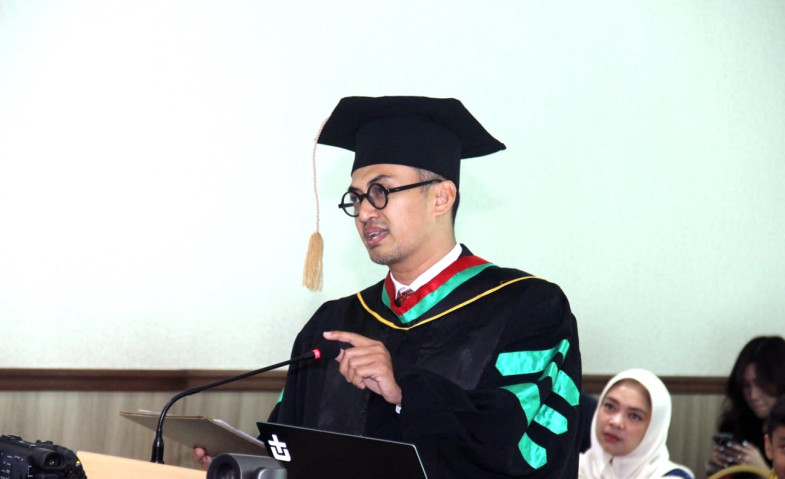 Soroti Ketimpangan Penempatan Guru Jadi Modal Ahmad Raih Gelar Doktor