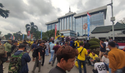 Aksi di Kantor Gubernur Kaltim, Driver Maxim Tuntut Kantor Operasional Dibuka Lagi