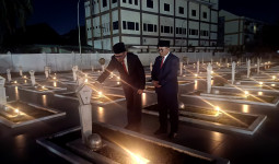 Apel Kehormatan dan Renungan Suci Andi Harun-Saefuddin Zuhri di Taman Makam Pahlawan Samarinda