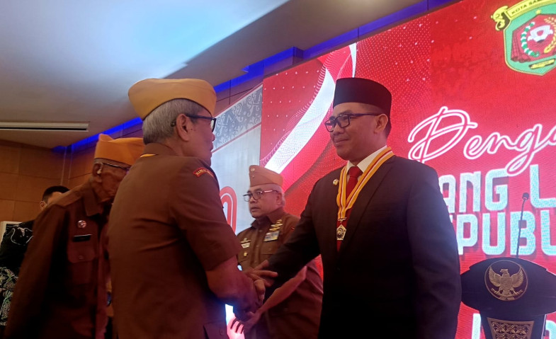 Andi Harun Terima Bintang LVRI, Persembahkan untuk Warga Samarinda