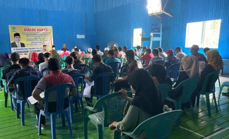 Bang Ayub Gelar Dialog Rakyat di Desa Loleng, Warga Usulkan Peningkatan Infrastruktur dan Program Pemberdayaan