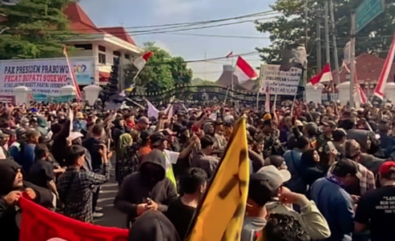 Bupati Sudewo Diminta Mundur, Ini 5 Tuntutan Rakyat di Aksi Demo Pati