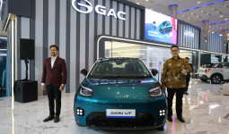 GAC Hadirkan Mobil Listrik Buat Kamu yang Berani Tampil Beda di GIIAS Surabaya 2025