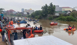 Gelar Aksi Bersih Sungai Karang Mumus, Pemkot Samarinda Bidik Adipura 2026