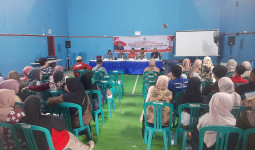 Guntur Sosialisasikan Perda Pendidikan Pancasila di Desa Sungai Meriam