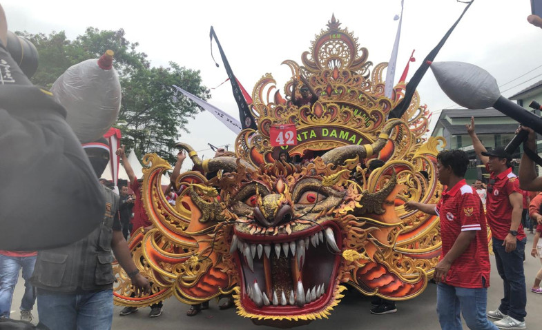 Karnaval Budaya Nusantara 2025 Meriahkan Samarinda, Andi Harun Tekankan Persatuan dan Efek Ekonomi