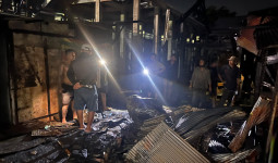 Kebakaran di Pasar Segiri Samarinda Hanguskan 3 Kios Pedagang