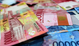 Pasar Bergejolak Saat Eskalasi Demonstrasi Meningkat, IHSG Anjlok, Rupiah Tertekan