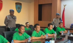 Terungkap, Ini Nama dan Wajah 7 Brimob dalam Rantis Maut Penabrak Ojol Affan Kurniawan