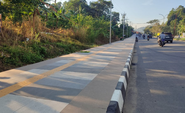 Camat Samarinda Seberang Siapkan Pembinaan PKL di Jalan APT Pranoto