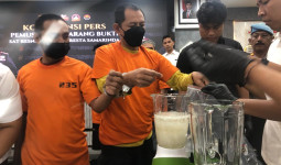 Detik-detik Para Tersangka Blender 2 Kg Sabu di Hadapan Polisi