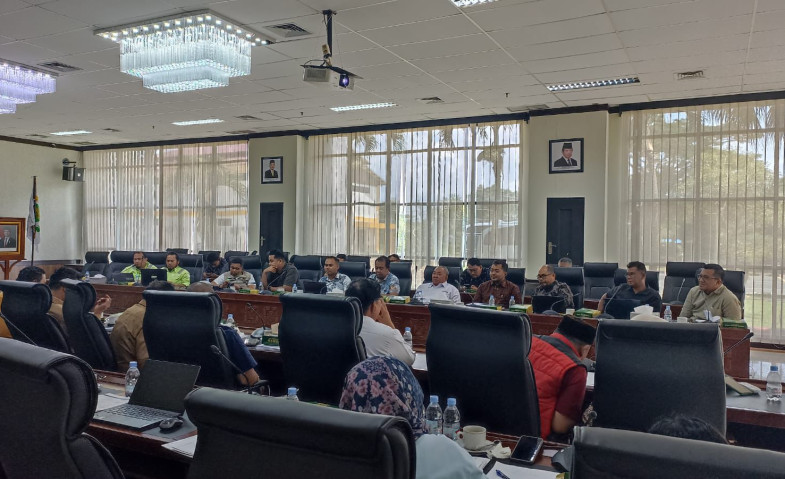 DPRD Kaltim Desak Penyelesaian Pembebasan Lahan Bandara APT Pranoto
