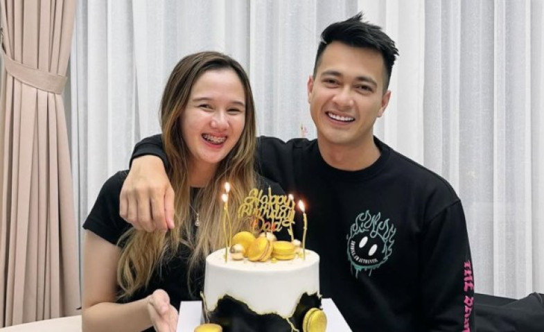 Eza Gionino Digugat Cerai Istri, Penyebabnya Gegara KDRT atau Orang Ketiga?