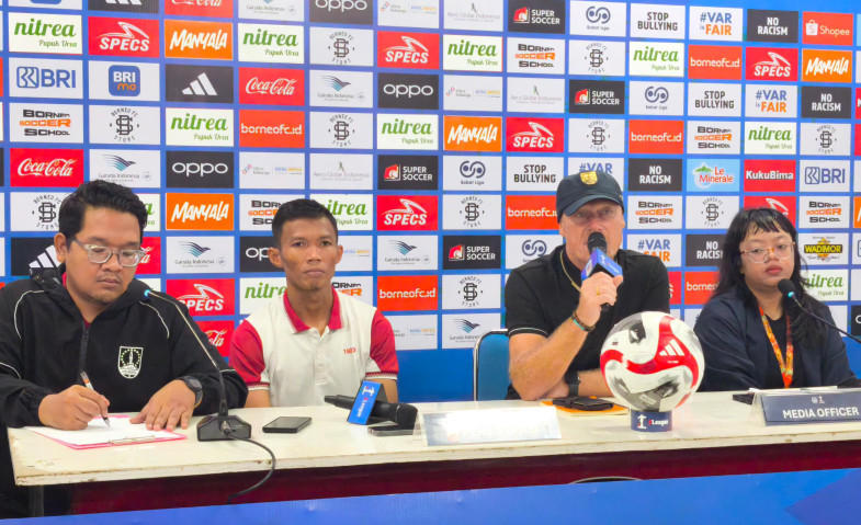 Gagal Lengserkan Borneo FC dari Puncak Klasmen, Pelatih Persis Solo Kecewa Kepemimpinan Wasit