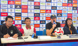 Gagal Lengserkan Borneo FC dari Puncak Klasmen, Pelatih Persis Solo Kecewa Kepemimpinan Wasit