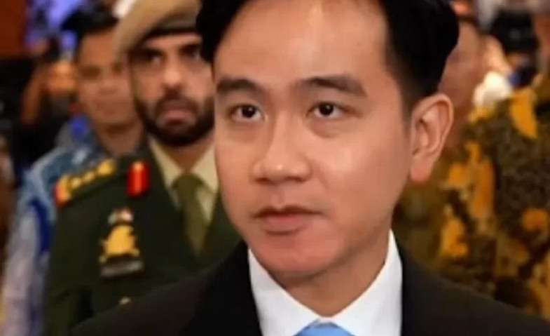 Gibran S1 Dulu Baru SMK? Rismon Sianipar Bongkar Perbedaan Data Pendidikan Wapres di KPU vs Setneg