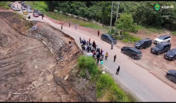 Jalan Sangatta–Bengalon Tinggal Sepotong, Gubernur Kaltim Ancam Hentikan Aktivitas KPC