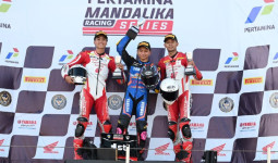 Melesat dengan CBR600RR, Pebalap Astra Honda Dominasi Podium 600cc di Mandalika