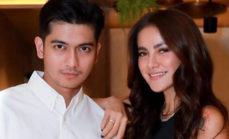 Salah Tingkah Saat Ditanya, Olla Ramlan Klarifikasi Hubungannya dengan Teuku Ryan