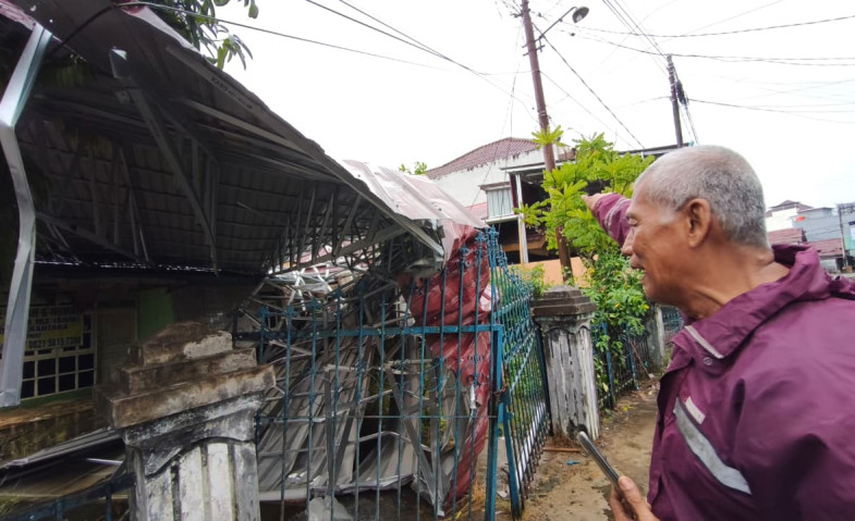9 Rumah Warga di Antasari Rusak Diterjang Angin Kencang
