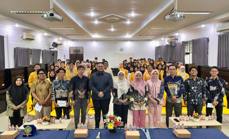 Andi Muhammad Afif Rayhan Harun Ajak Mahasiswa Ilkom Unmul Bijak Bersosial Media