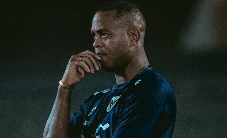 Gagal Masuk Piala Dunia 2026, Patrick Kluivert Tak Terima Timnas Kalah: Kami Main Lebih Baik dari Irak!