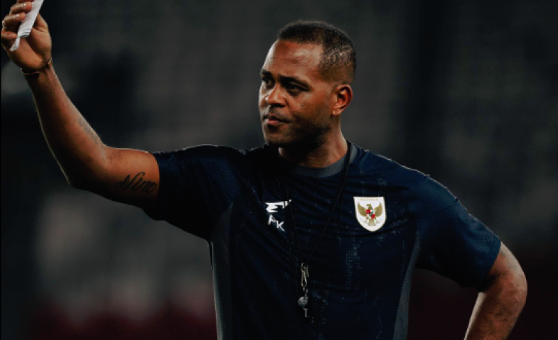 Indonesia vs Arab Saudi Berakhir 2–3, Kluivert Sebut Garuda Kehilangan Momentum