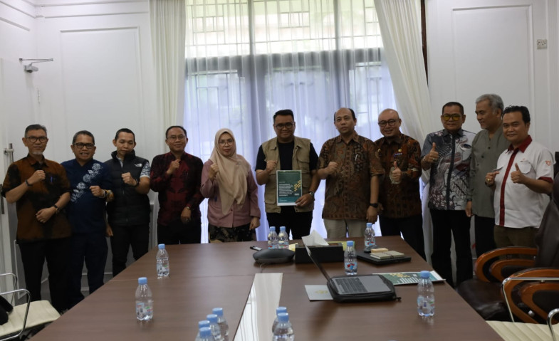 Kukar Siap Jadi Sentra Kratom Nasional, Pabrik Dibangun Awal 2026!