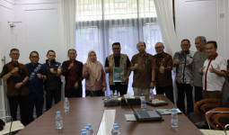 Kukar Siap Jadi Sentra Kratom Nasional, Pabrik Dibangun Awal 2026!
