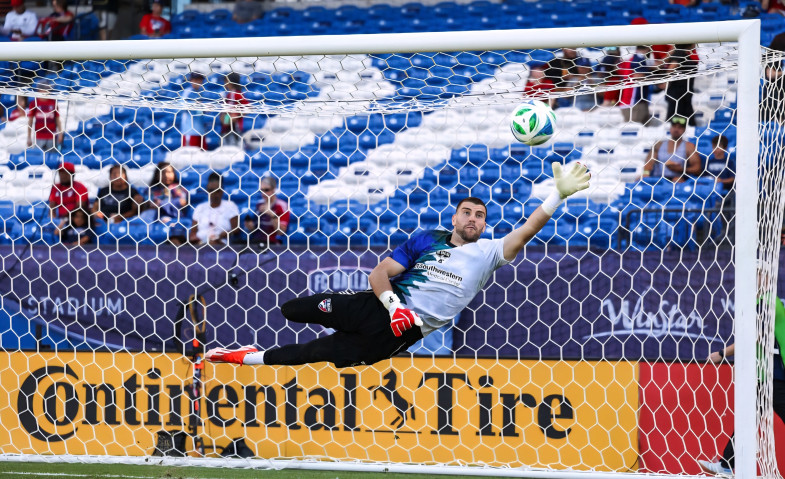 Maarten Paes Comeback di FC Dallas, Kabar Baik untuk Timnas Indonesia Jelang Kualifikasi Piala Dunia