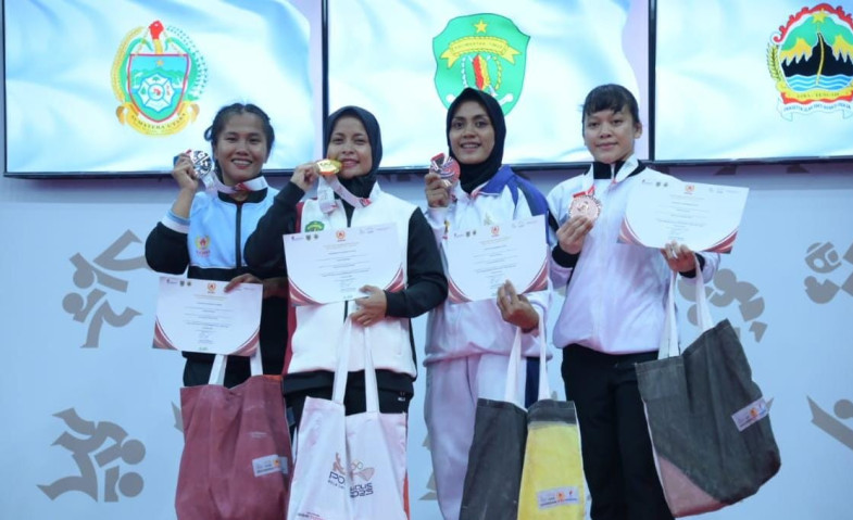 Medali Emas Cabor Gulat di PON Beladiri Kudus 2025 Diborong Atlet Kaltim