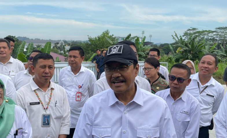 Mensos Gus Ipul Tinjau Sekolah Rakyat di Samarinda, Tegaskan Amanat Presiden untuk Atasi Kemiskinan