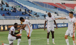 Mimpi Kalahkan Borneo FC Samarinda, Arema FC Malah Tumbang 3-1 di Kanjuruhan