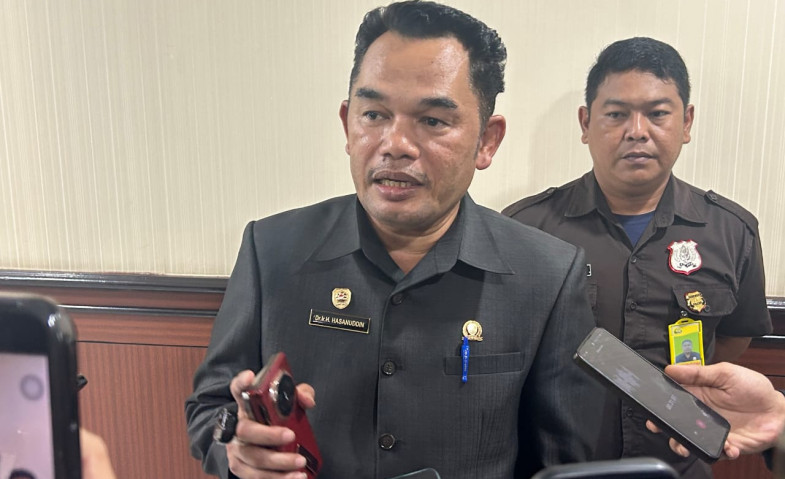Peringatan dari Ketua DPRD Kaltim Pasca Abdul Giaz Dilaporkan ke Badan Kehormatan
