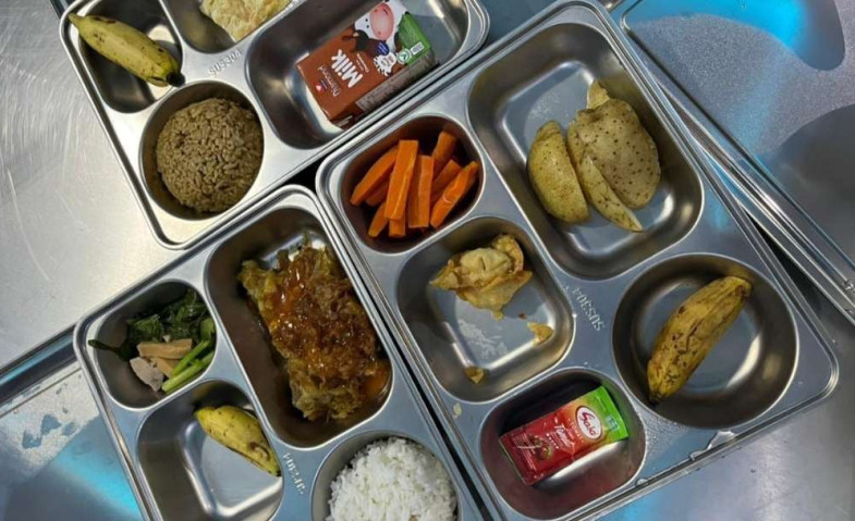 Prabowo Hitung Sendiri, BGN Tegaskan Anggaran MBG Rp10 Ribu Cukup untuk Ayam dan Telur