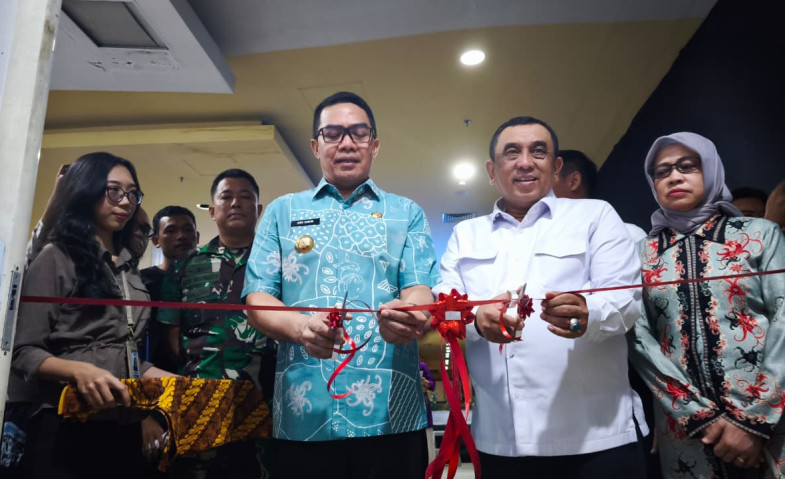 Andi Harun Dampingi Perwakilan BGN Pusat Resmikan Dapur SPPG di Go Mall Samarinda