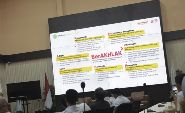 BerAKHLAK Bukan Slogan, Tapi Pedoman Hidup ASN