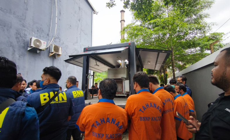 BNNP Kaltim Musnahkan Lebih dari 3 Kg Sabu dari Tiga Kasus Jaringan Antarprovinsi
