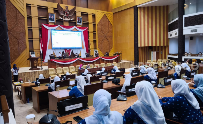 Guru PAUD Curhat Soal Insentif yang Belum Cair ke Komisi IV DPRD Samarinda