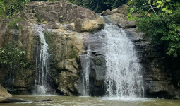 Menyusuri Sejuknya Air Terjun Berambai, Catatan Perjalanan Presisi.co ke Spot Healing di Samarinda
