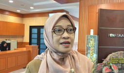 Pemprov Kaltim Ingatkan Pengusaha untuk Patuhi Pajak Alat Berat