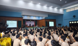 Penguatan Demokrasi di MAN 2 Samarinda, Kesbangpol Kaltim Dorong Pelajar Melek Politik dan Tak Mudah Terprovokasi