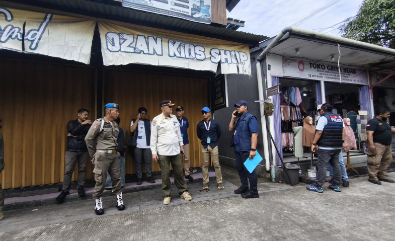 Puluhan Petugas Ikut Operasi Pemulihan Kampung Narkoba Pasca 43 Orang Diangkut di Lambung