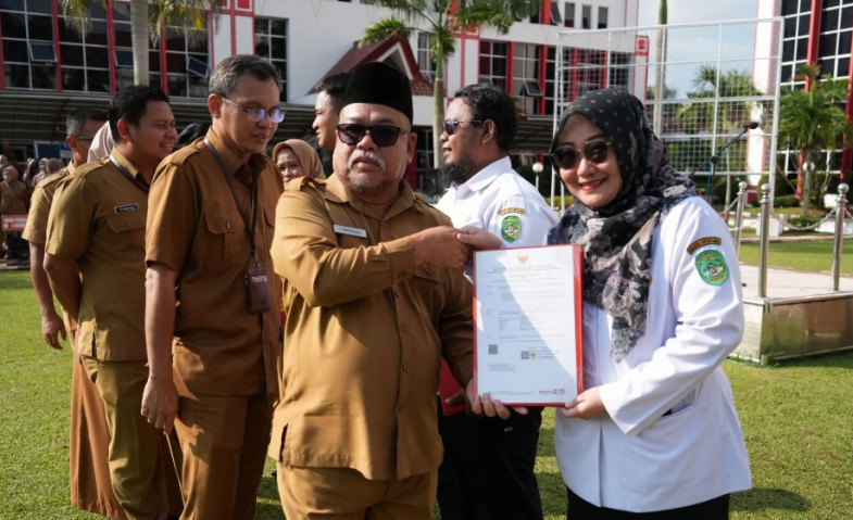 Sembilan ASN Sekretariat Daerah Kukar Terima SK PPPK Tahap II