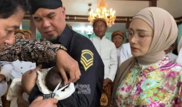 Ahmad Dhani & Mulan Jameela Ungkap Adopsi Bayi Perempuan Bernama Siti Aminah, Ini Kisah Lengkapnya