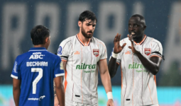 Babak Pertama Persib Bandung vs Borneo FC Masih Berbagi Angka, Laga Berjalan Sengit di GBLA