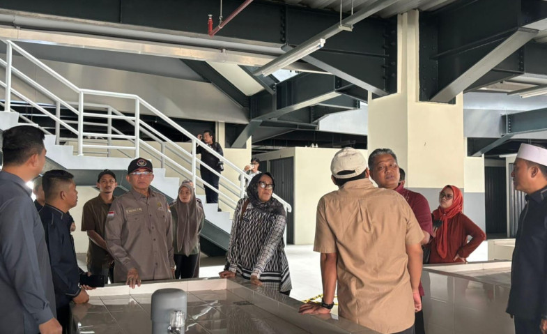 DPRD Samarinda Cek Langsung Fungsi Proteksi Kebakaran di Pasar Pagi, Ini Hasilnya!