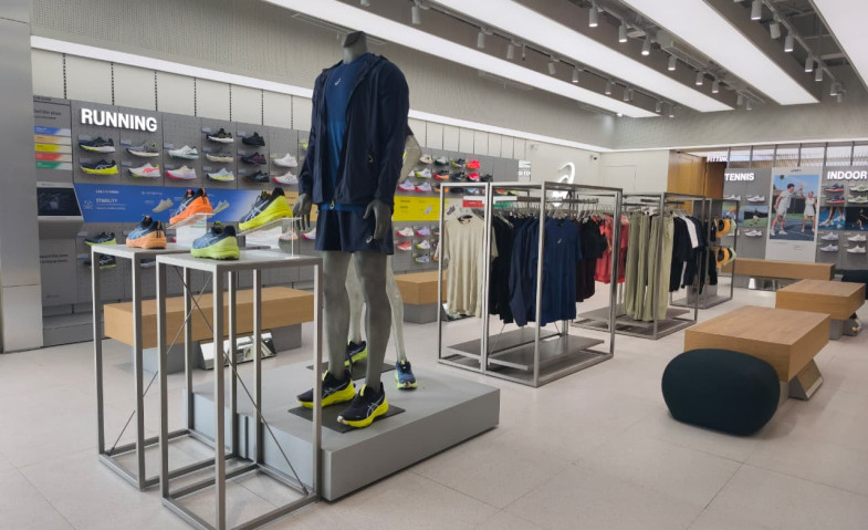 Erajaya Active Lifestyle Resmikan ASICS Store Pertama di Samarinda, Bidik Pertumbuhan Komunitas Olahraga Kaltim