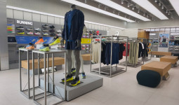 Erajaya Active Lifestyle Resmikan ASICS Store Pertama di Samarinda, Bidik Pertumbuhan Komunitas Olahraga Kaltim